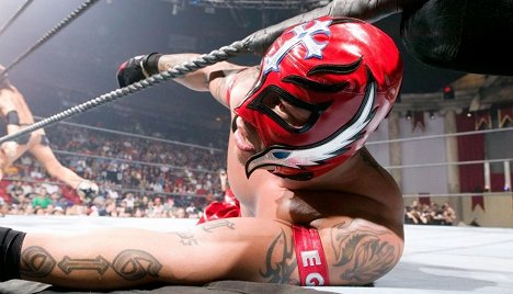 Rey Mysterio - WWE Royal Rumble - Photos