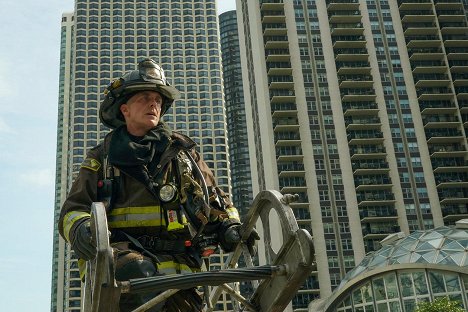 David Eigenberg - Chicago Fire - Raději dolů - Z filmu