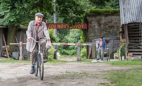 Miroslav Donutil - Můj strýček Archimedes - Z filmu