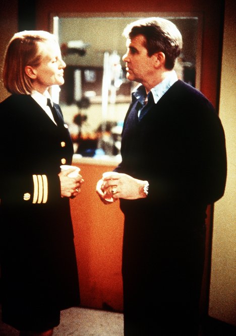 Andrea Thompson, Oliver North - JAG - Hemlock - Photos