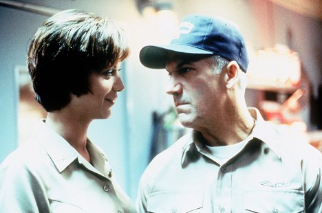 Catherine Bell, Don Yesso