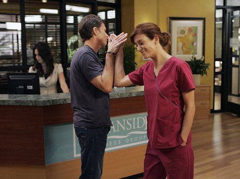 Tim Daly, Kate Walsh - Private Practice - In Which We Meet Addison, a Nice Girl from Somewhere Else - Z filmu