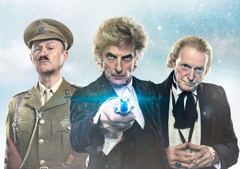 Mark Gatiss, Peter Capaldi, David Bradley - Doctor Who - Aus der Zeit gefallen - Werbefoto