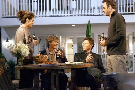Amy Brenneman, Christopher Lowell, Tim Daly, Paul Adelstein - Private Practice - In Which Addison Has a Very Casual Get Together - Z filmu