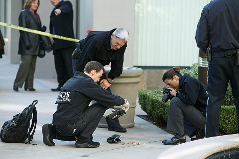 Mark Harmon, Cote de Pablo - Námořní vyšetřovací služba - Modrá smrt - Z filmu