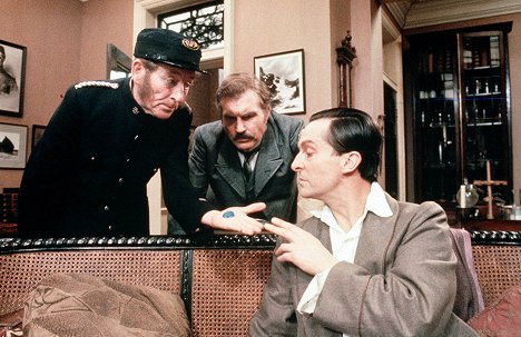 Frank Mills, David Burke, Jeremy Brett - The Adventures of Sherlock Holmes - The Blue Carbuncle - Photos