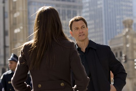 Gary Sinise - CSI: NY - The Thing About Heroes... - Photos