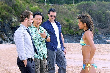 Scott Caan, Daniel Dae Kim, Alex O'Loughlin, Grace Park - Hawaii Five-0 - Pilot - Photos