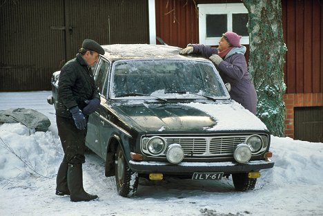 Ahti Haljala, Helinä Viitanen - Metsolat - Filmfotos
