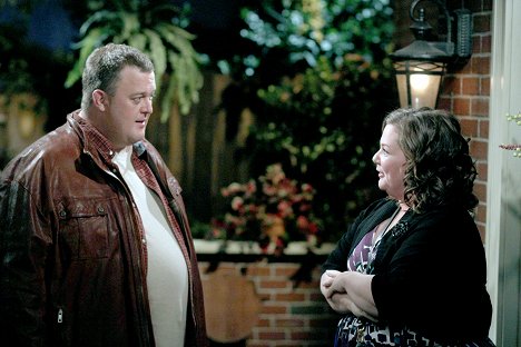 Billy Gardell, Melissa McCarthy - Mike & Molly - Mike's Not Ready - Z filmu