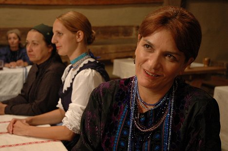 Denise Radó - Égi madár - Kuvat elokuvasta