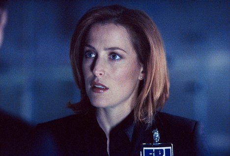 Gillian Anderson - The X-Files - Nothing Important Happened Today - Photos