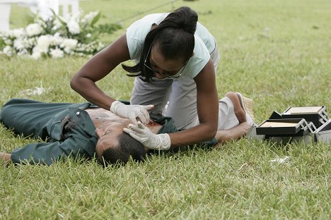 Khandi Alexander - CSI: Miami - From the Grave - Kuvat elokuvasta
