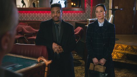 Jon Michael Hill, Lucy Liu - Elementary - Moving Targets - Photos