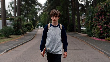 Alex Lawther - The End of the F***ing World - Episode 1 - Film