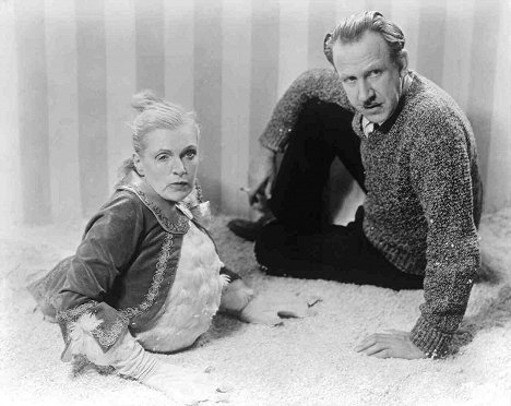 Olga Baclanova, Tod Browning - Zrůdy - Z natáčení