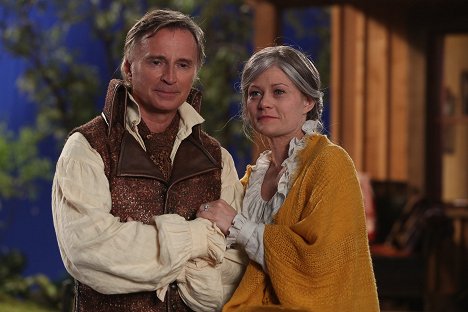 Robert Carlyle, Emilie de Ravin - Once Upon a Time - Beauty - Making of