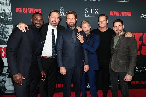Los Angeles Premiere of DEN OF THIEVES at Regal Cinemas LA LIVE on Wednesday, January 17, 2018 - Mo McRae, Christian Gudegast, Gerard Butler, Kaiwi Lyman, Brian Van Holt, Maurice Compte - Den of Thieves - Events