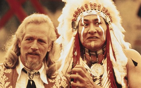 Paul Newman, Will Sampson - Buffalo Bill and the Indians, or Sitting Bull's History Lesson - Photos