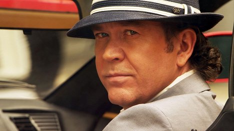 Timothy Hutton - Leverage - The Queen's Gambit Job - Photos