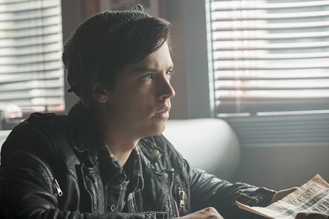 Cole Sprouse - Riverdale - Chapter Twenty One: House of the Devil - Photos