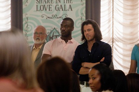 Aldis Hodge, Christian Kane - Leverage - The Lonely Hearts Job - Van film