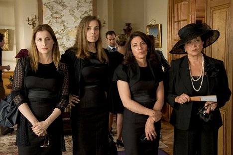 Amira Casar, Elli Medeiros, Vittoria Scognamiglio, Françoise Fabian - Made in Italy - De la película