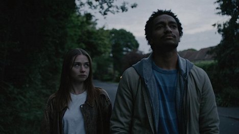 Jessica Barden, Alex Sawyer - The End of the F***ing World - Episode 3 - Film