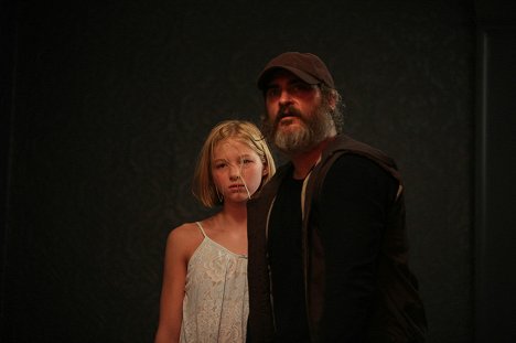 Ekaterina Samsonov, Joaquin Phoenix - A Beautiful Day - Filmfotos