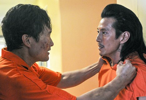 Daniel Dae Kim, Will Yun Lee - Hawaii Five-0 - Olelo Ho'opa'i Make - Photos