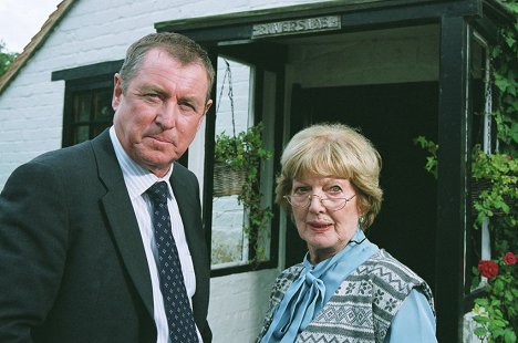 John Nettles, Janet Brown - Midsomer Murders - Dead in the Water - Photos