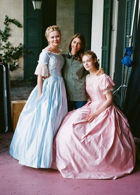 Kirsten Dunst, Sofia Coppola, Elle Fanning - The Beguiled - Van de set