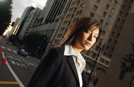 Kelly Hu - CSI: New York - Tod am Altar - Werbefoto