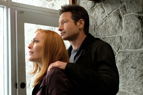 Gillian Anderson, David Duchovny - The X-Files - Ghouli - Photos