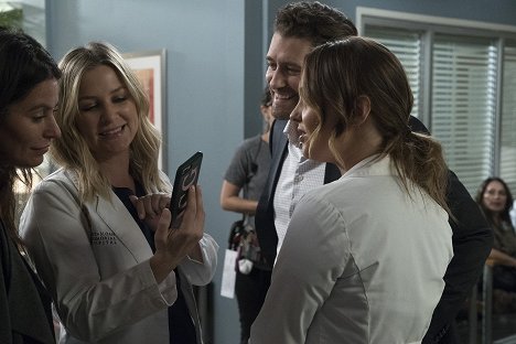 Jessica Capshaw, Matthew Morrison, Camilla Luddington - Grey's Anatomy - Die jungen Ärzte - Ausgeliefert! - Filmfotos