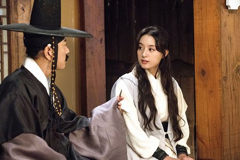Ji-won Kim - Joseonmyeongtamjeong : heumhyeolgwimaeui bimil - De filmes