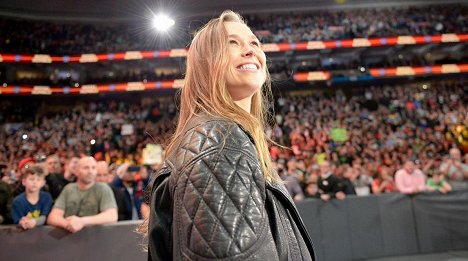 Ronda Rousey - WWE Royal Rumble - Z filmu
