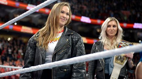 Ronda Rousey, Ashley Fliehr - WWE Royal Rumble - Photos
