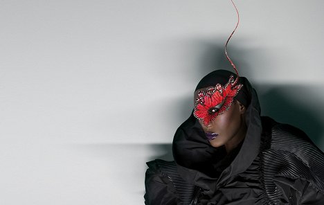 Grace Jones - Grace Jones: Krv a chlieb - Z filmu