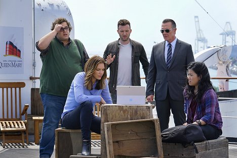 Ari Stidham, Katharine McPhee, Eddie Kaye Thomas, Robert Patrick, Jadyn Wong - Scorpion - Queen Scary - De la película