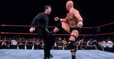 Vince McMahon, Steve Austin - WWE Royal Rumble - Photos