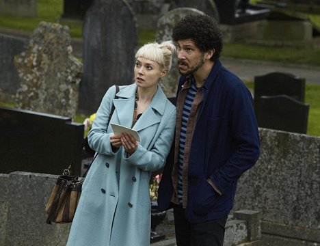 Lydia Wilson, Joel Fry - Requiem - Do filme