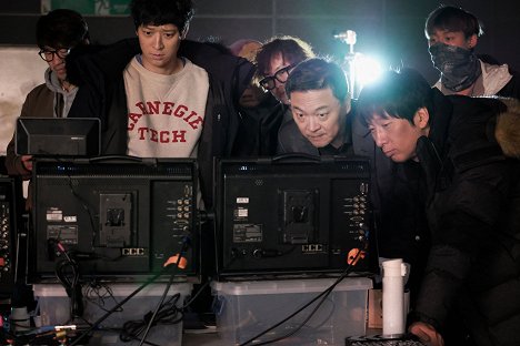 Dong-won Gang, Ee-seong Kim, Dong-seok Noh - Goldeun seulleombeo - Z natáčení