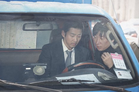 Kye-sang Yoon, Dong-seok Noh - Goldeun seulleombeo - Van de set