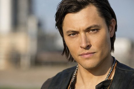 Blair Redford - The Gifted - Promokuvat