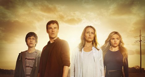 Percy Hynes White, Stephen Moyer, Amy Acker, Natalie Alyn Lind - The Gifted - Promokuvat