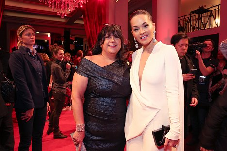 Fifty Shade Freed Premiere on Feb.6,2018 in Paris, France - E.L. James, Rita Ora - Fifty Shades Freed - Events