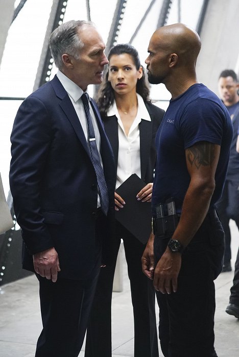 Patrick St. Esprit, Stephanie Sigman, Shemar Moore - S.W.A.T. - Pilot - Photos