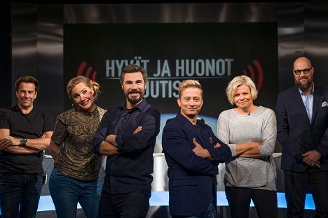 Mikko Kuustonen, Niina Lahtinen, Jukka Lindström, Kari Ketonen, Paula Noronen, Juha Vuorinen - Hyvät ja huonot uutiset - Werbefoto