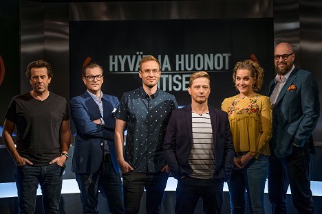 Mikko Kuustonen, André Wickström, Juuso Mäkilähde, Kari Ketonen, Niina Lahtinen, Juha Vuorinen - Hyvät ja huonot uutiset - Werbefoto